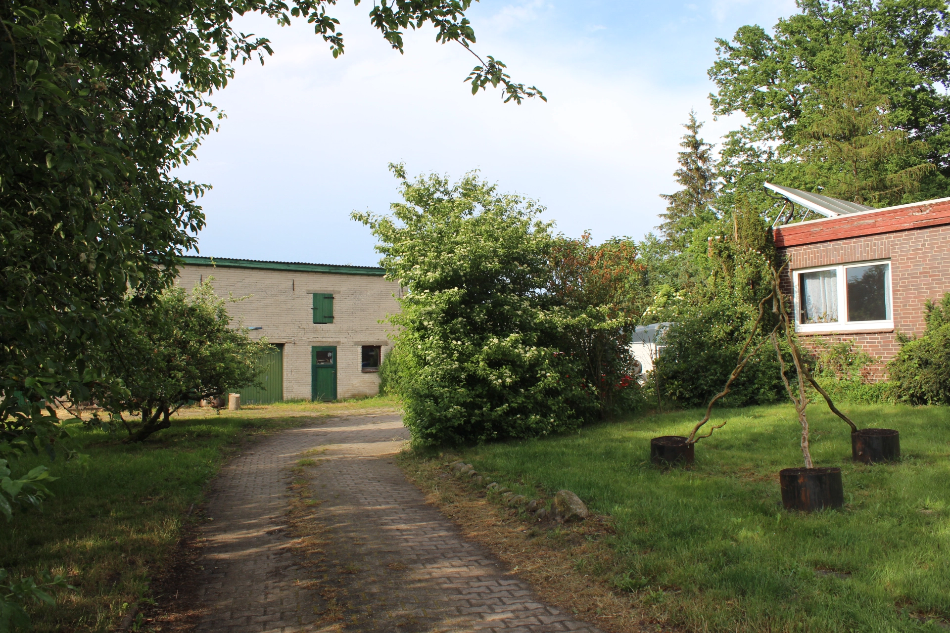 Einfahrt zur Grünen Mühle