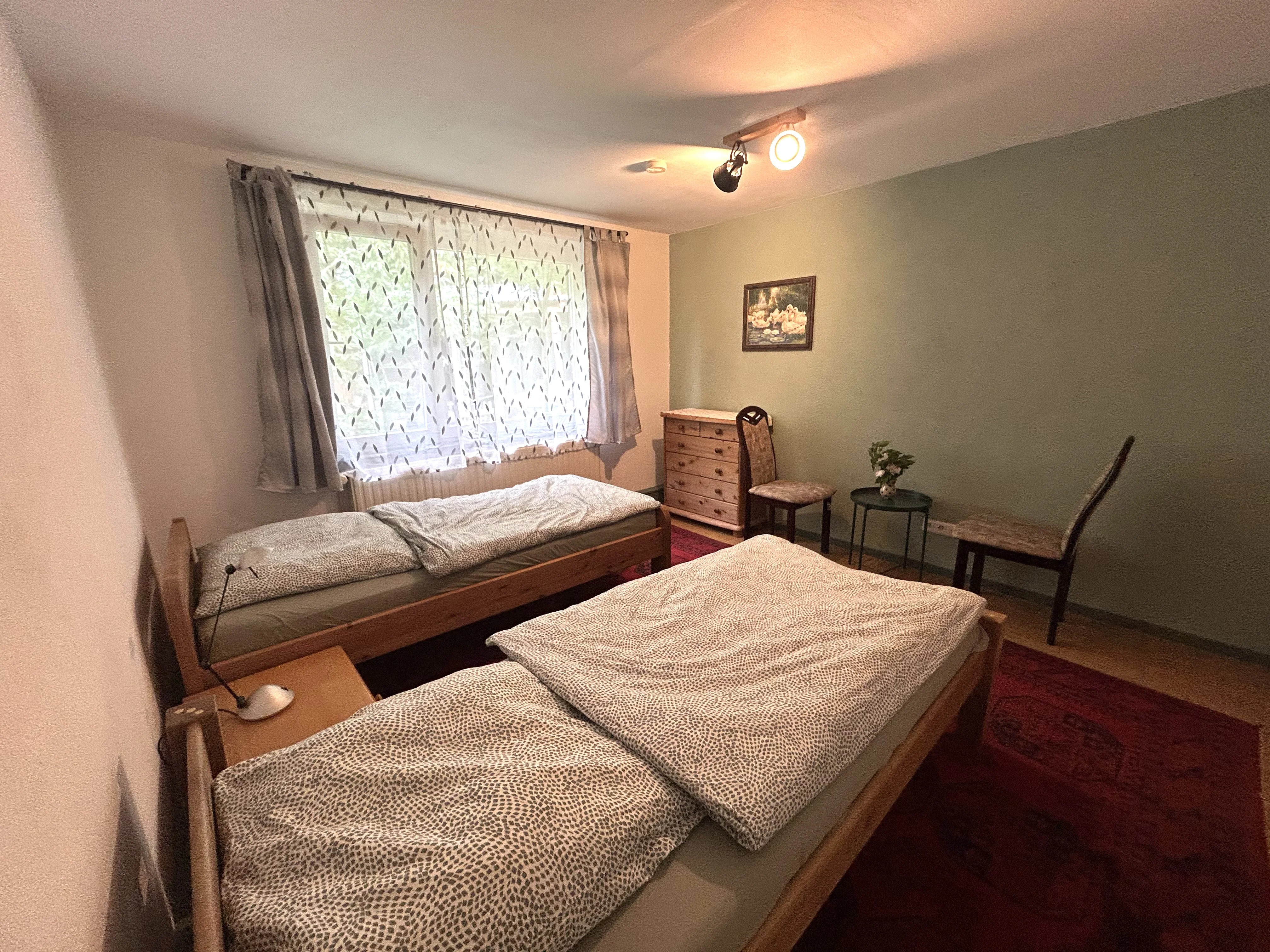 Zimmer zwei
